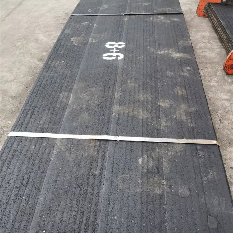 堆焊耐磨板